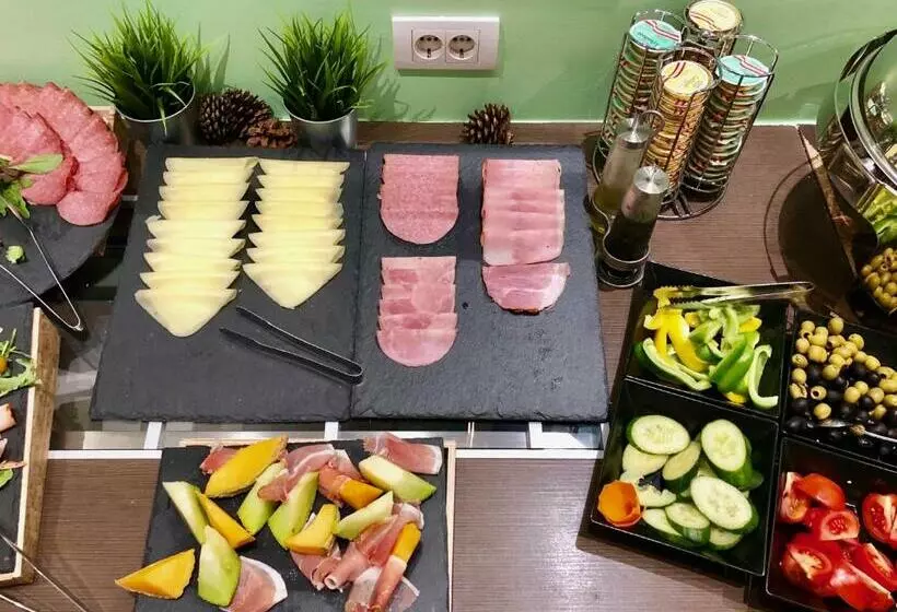 Fotos del hotel Cryston:  7