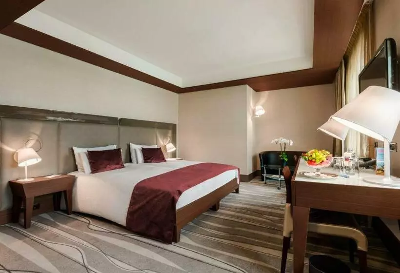 Fotos del hotel Grand  Europa Since 1869:  2