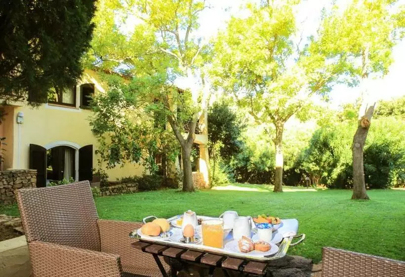 Fotos del hotel Le Ginestre:  3