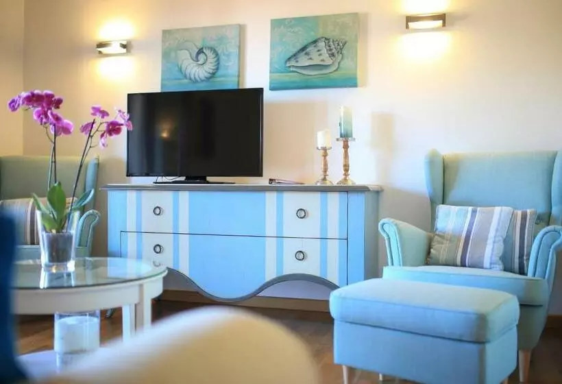 Fotos del hotel Le Ginestre:  9