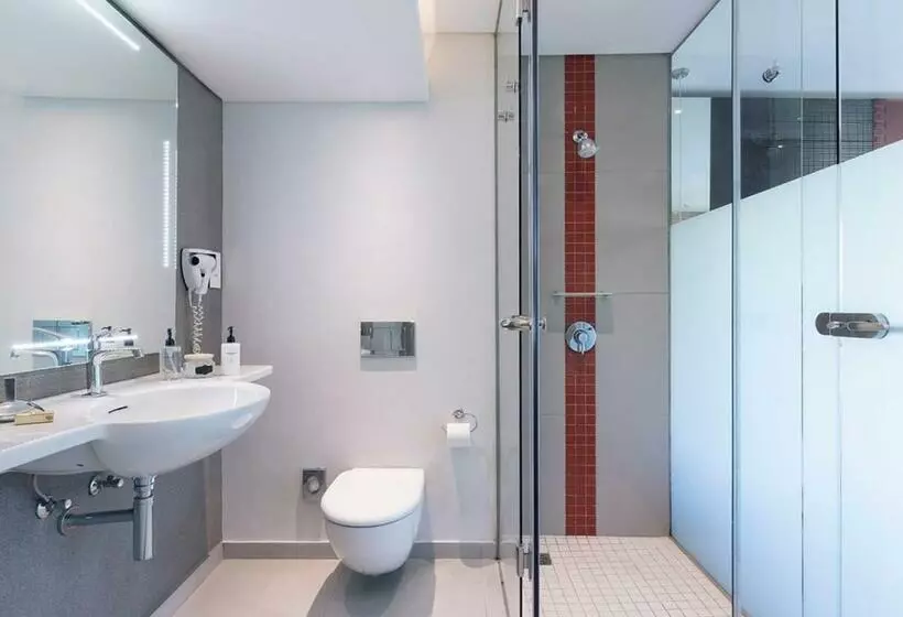 Fotos del hotel Townhouse:  3