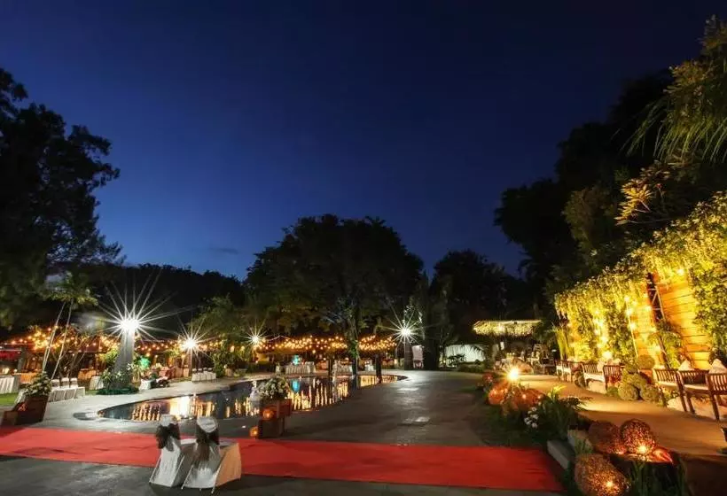 Fotos del hotel Singgasana Hotel Surabaya:  6