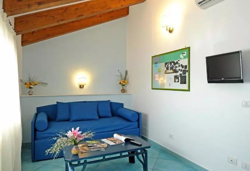 Fotos del hotel Villa Maria Luigia:  4