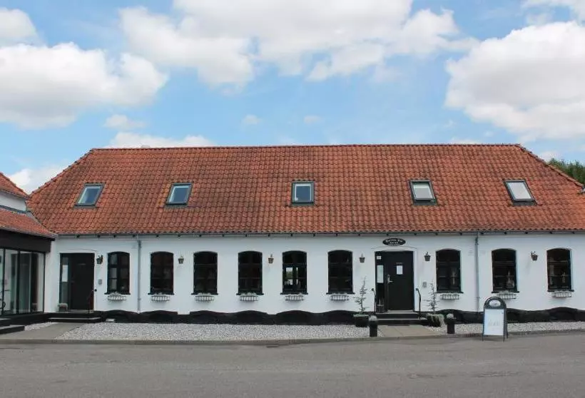 Fotos del hotel Harresø Kro:  3