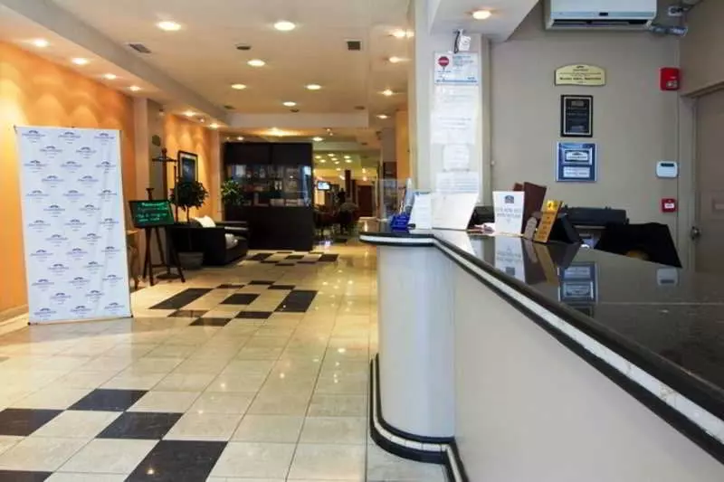 Fotos del hotel Howard Johnson Congreso:  3