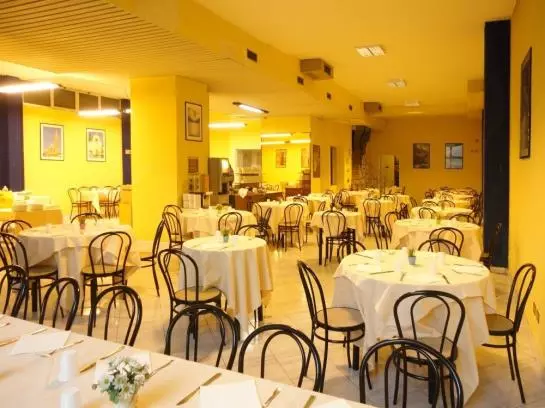 Fotos del hotel Eurhotel:  2