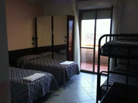 Fotos del hotel Eurhotel:  6