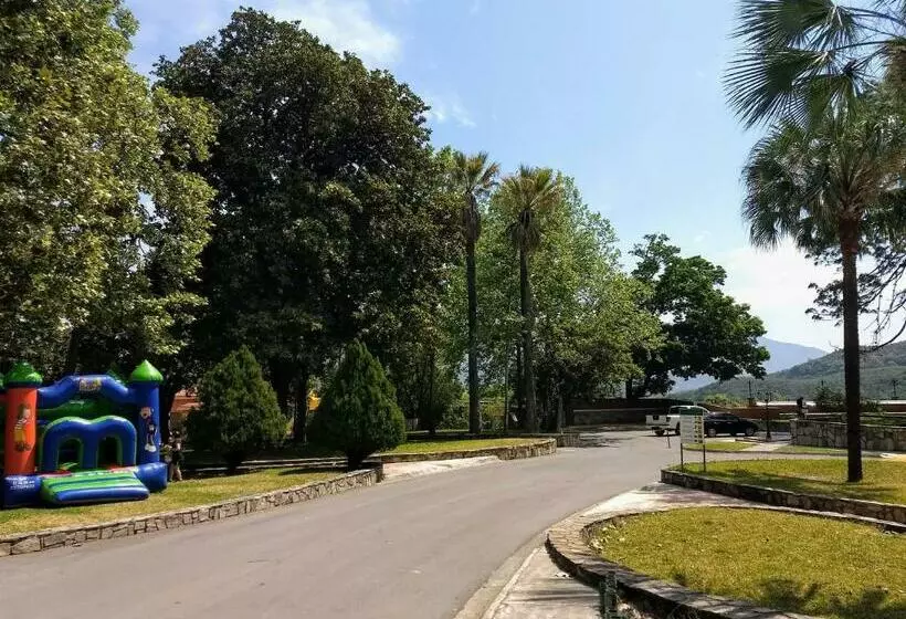 Fotos del hotel Hacienda Cola Del Caballo:  22