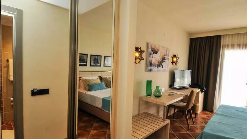 Fotos del hotel Green Beach Resort:  9