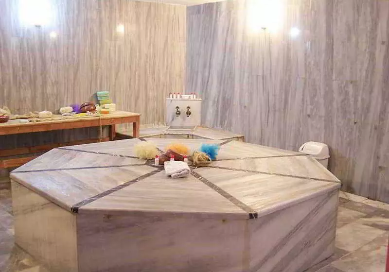 Fotos del hotel City Royal Hotel:  5