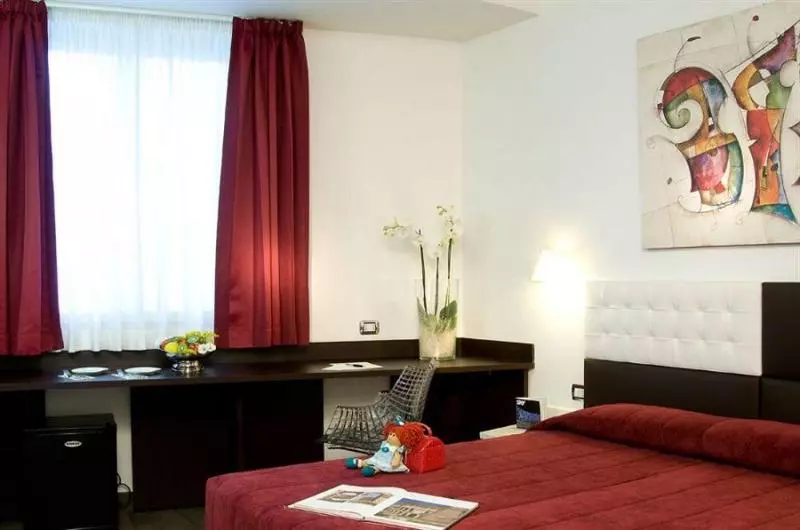 Fotos del hotel Ecohotel Roma:  7