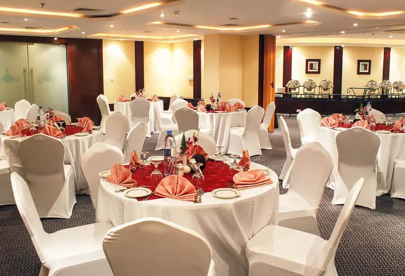 Fotos del hotel Flora Park Deluxe Hotel Apartments:  10