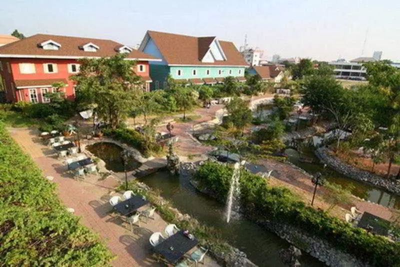 Fotos del hotel 13 Coins Airport Grand Resort:  9