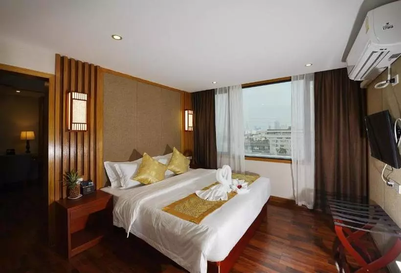 Fotos del hotel The Travellers:  15