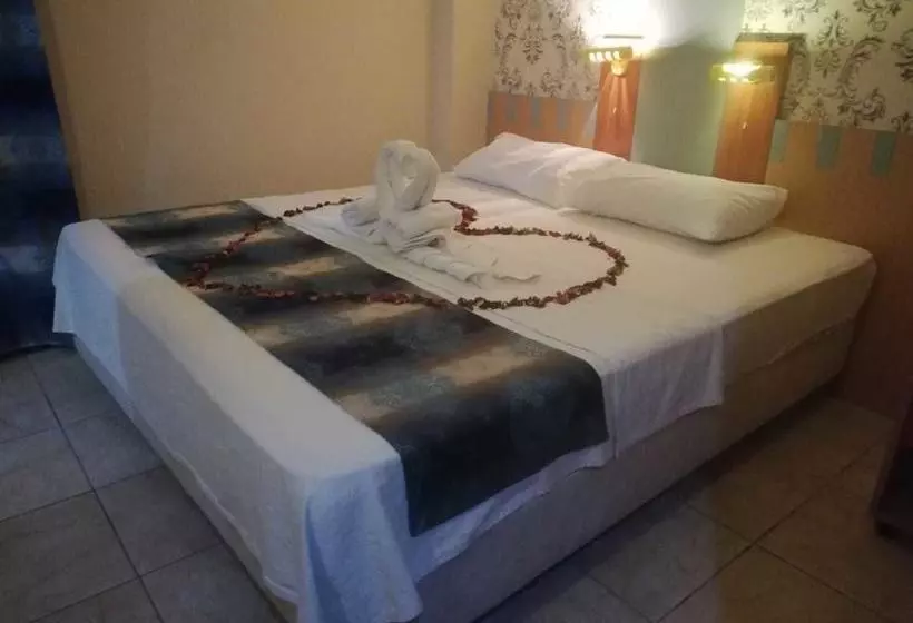 Fotos del hotel Uslan:  11