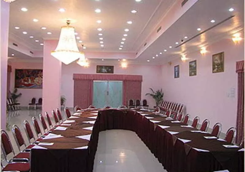 Fotos del hotel Ok International:  11