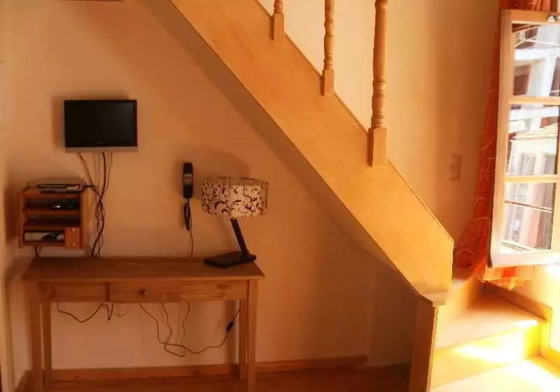 Fotos del hotel Irene Maisonettes:  3