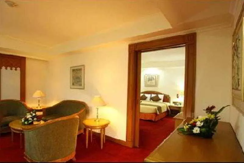 Fotos del hotel Grand Cempaka:  7