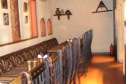 Fotos del hotel Gautam Deluxe:  14