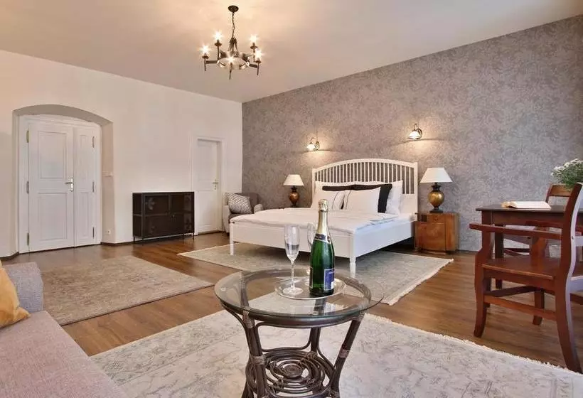 Fotos del hotel U Suteru:  15