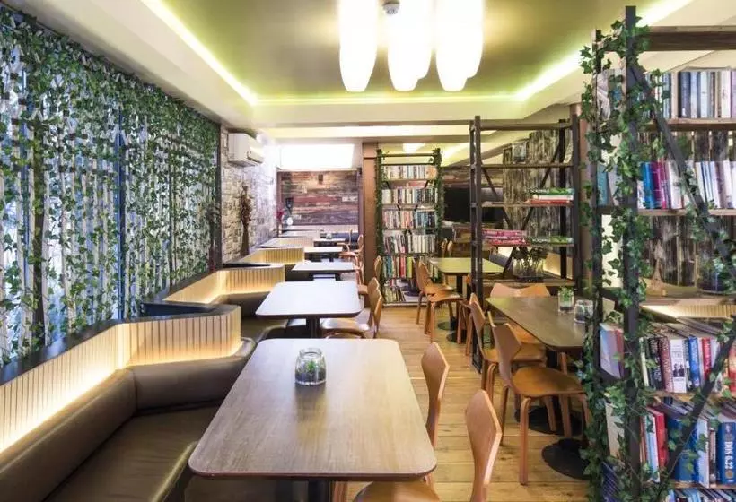 Fotos del hotel The Stay Club Willesden:  11