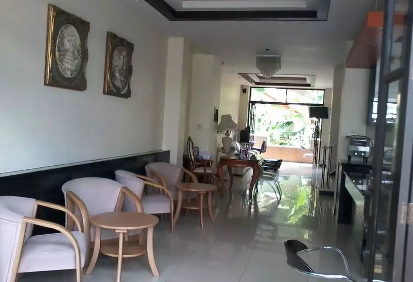 Fotos del hotel Enjoy S Beach House & Cafe:  2