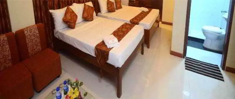 Fotos del hotel Aquari Travellers Inn:  2