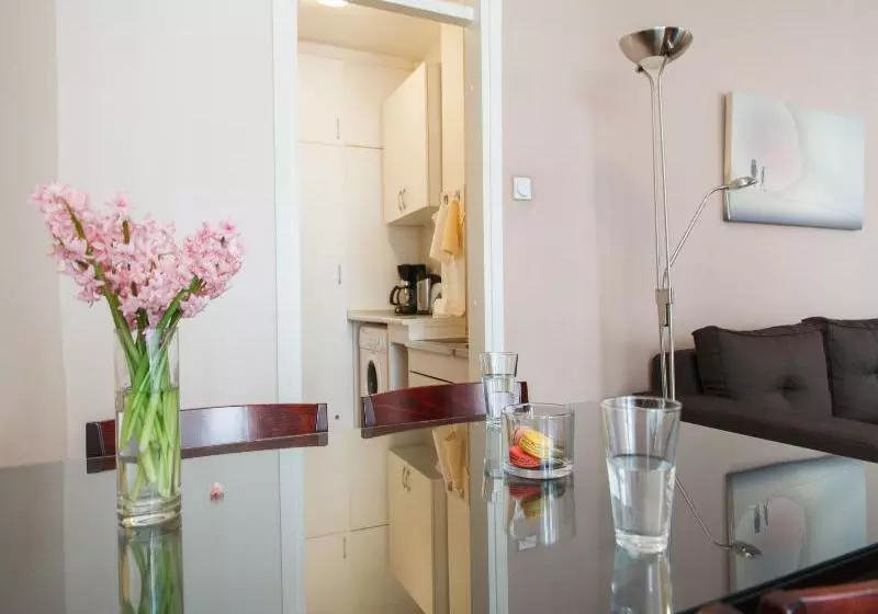 Fotos del hotel Studio Skadarlija 3:  18