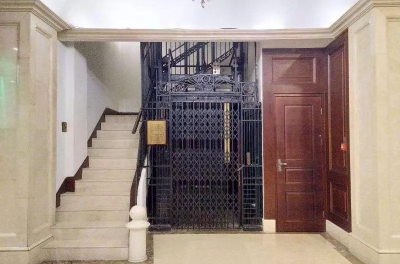 Fotos del hotel First Business:  2