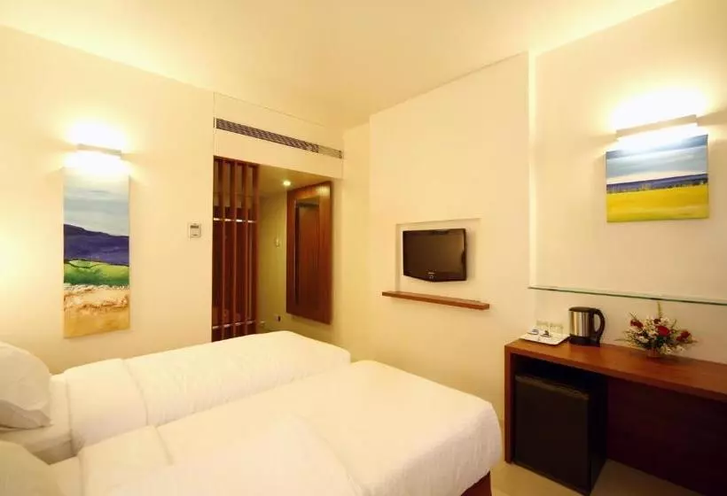 Fotos del hotel Orbett:  10