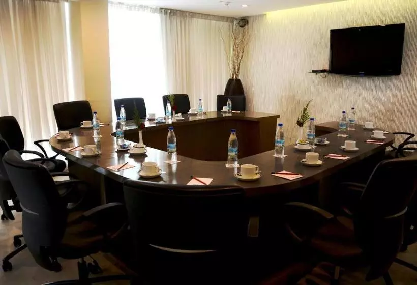 Fotos del hotel Orbett:  5