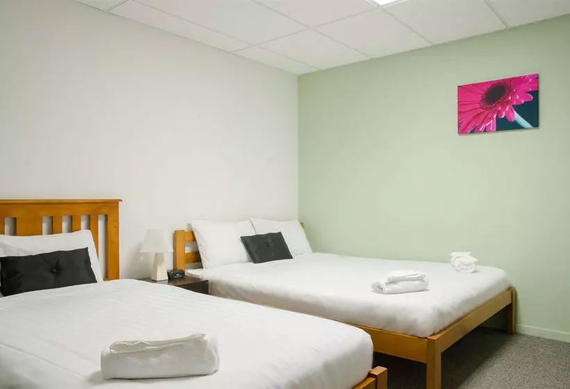 The Setup On Dixon  Hostel