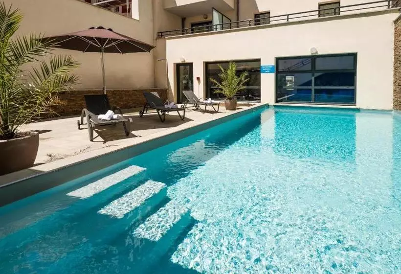 Fotos del hotel Lagrange Vacances Les Patios Eugénie:  2