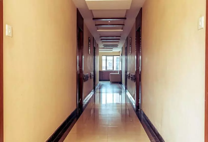 Fotos del hotel Oyo Rooms Dolphin Circle:  2