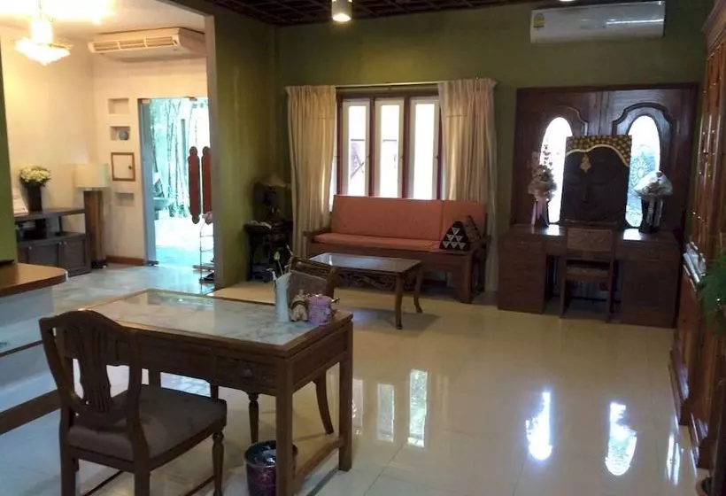 Fotos del hotel Coral Grand Place Bangkok:  3