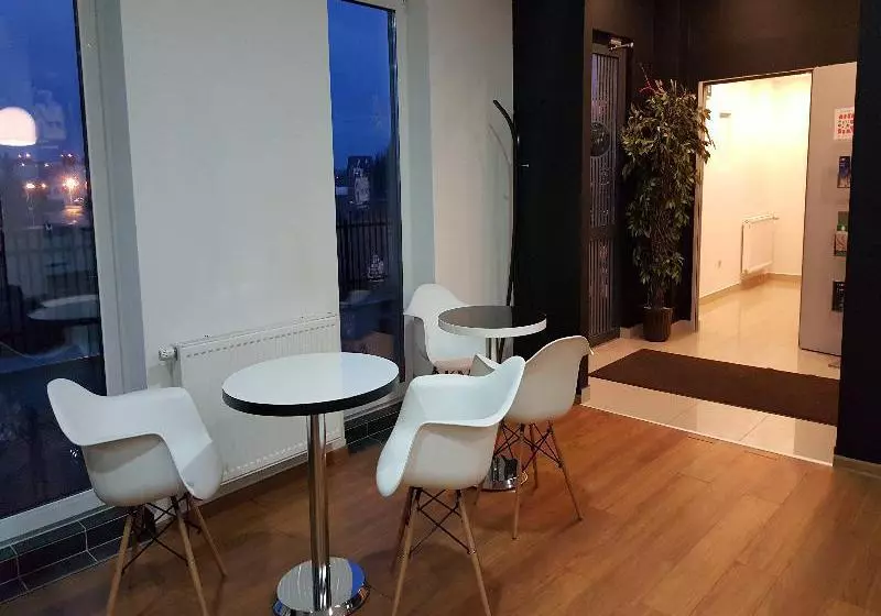 Fotos del hotel Travel:  9