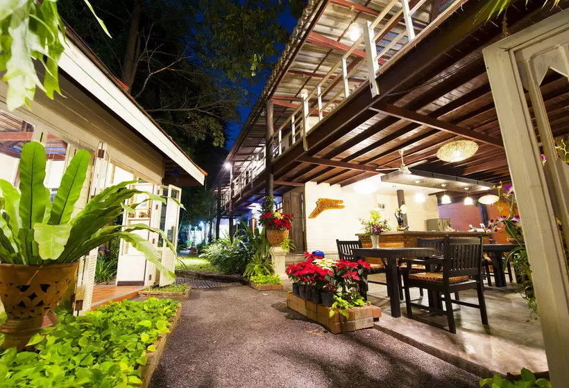 Fotos del hotel Smile House Boutique:  2