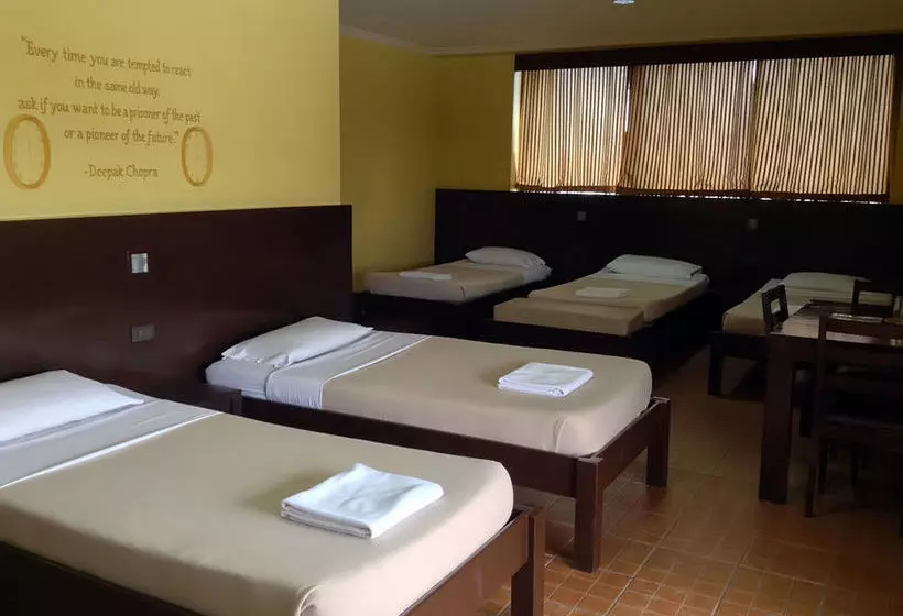 Fotos del hotel West Gorordo:  11