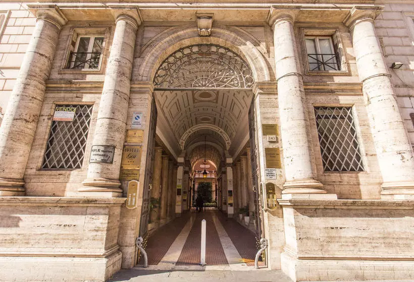 Fotos del hotel Persepolis Rome:  6