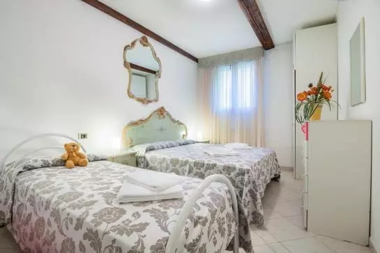 Fotos del hotel Alloggio Ai Tre Ponti Venezia:  8