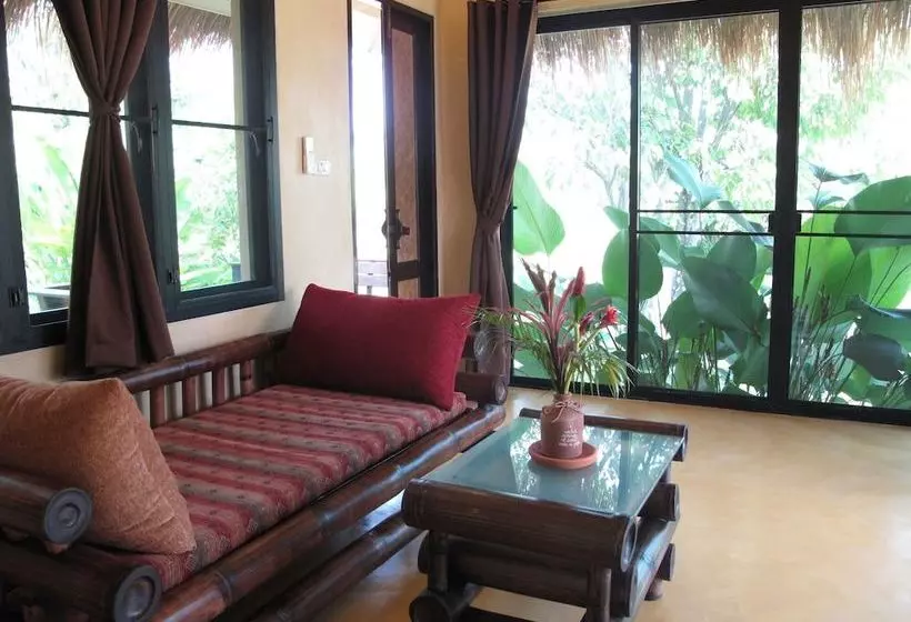 Ingnatee Resort