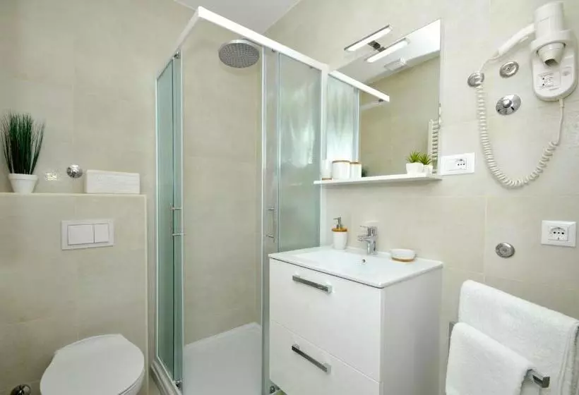 Fotos del hotel Villa Fani:  7