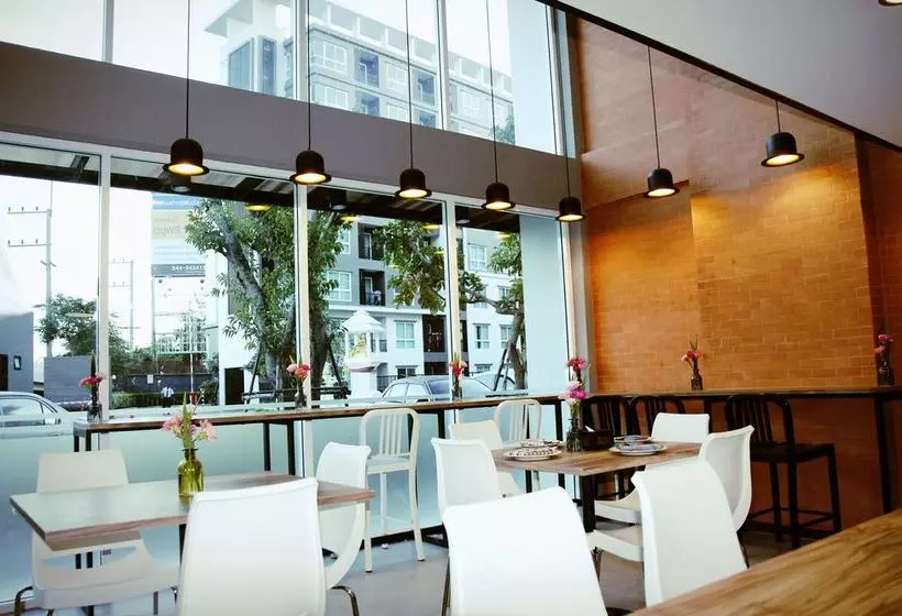 Fotos del hotel The Change Suites Korat:  18