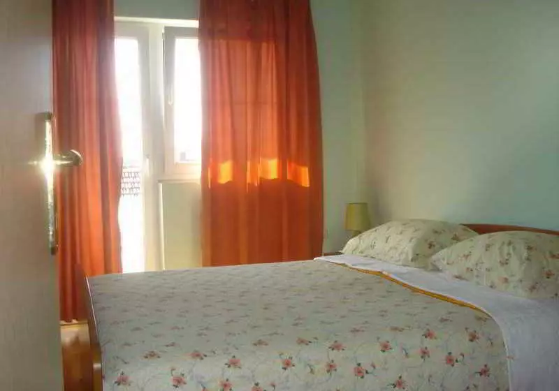 Apartments Burmeta