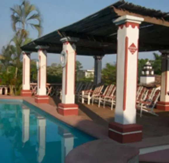 Fotos del hotel Paraiso Escondido:  3
