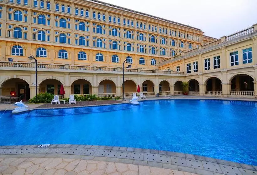 National Arts Resort Hotel  Foshan