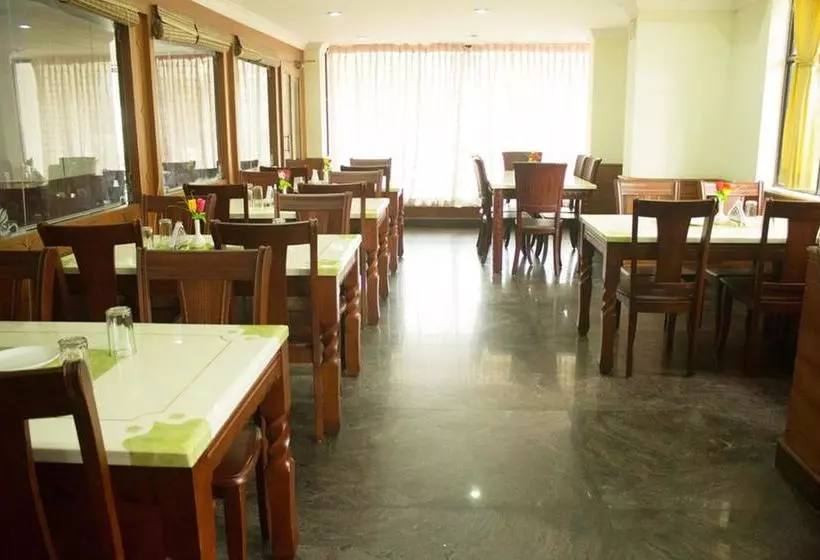 Fotos del hotel Green Land Residency:  3