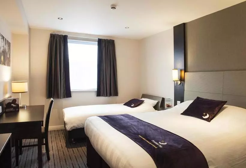 Fotos del hotel Premier Inn London Clapham:  14