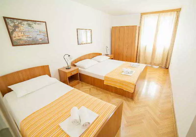 Fotos del hotel Apartments Ivan:  15