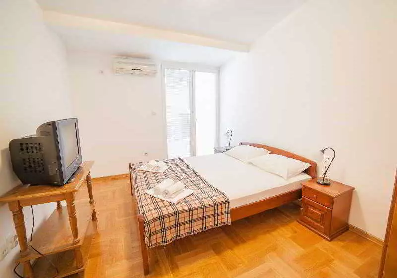 Fotos del hotel Apartments Ivan:  6